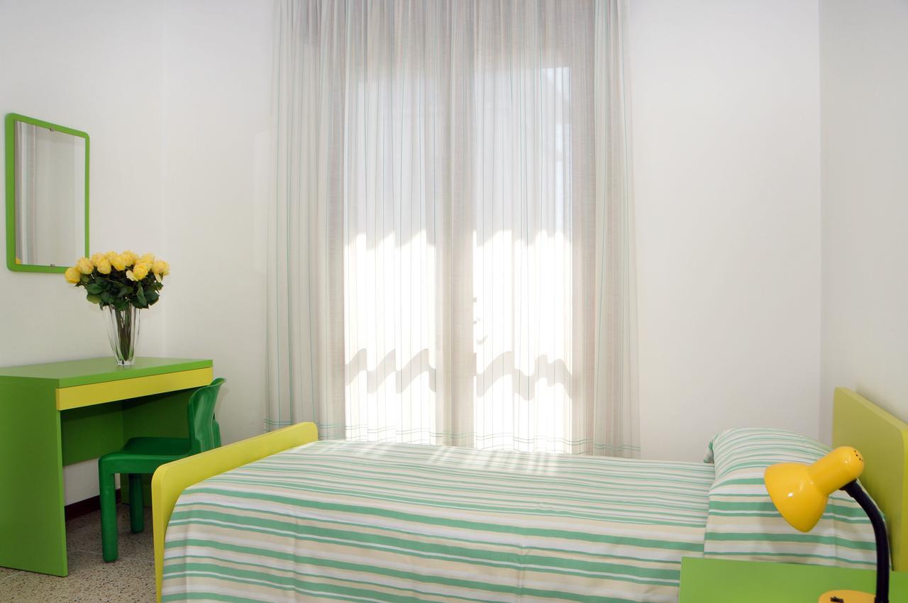 Casa Marina Bruno E Paola Mari 호텔 카오를레 외부 사진