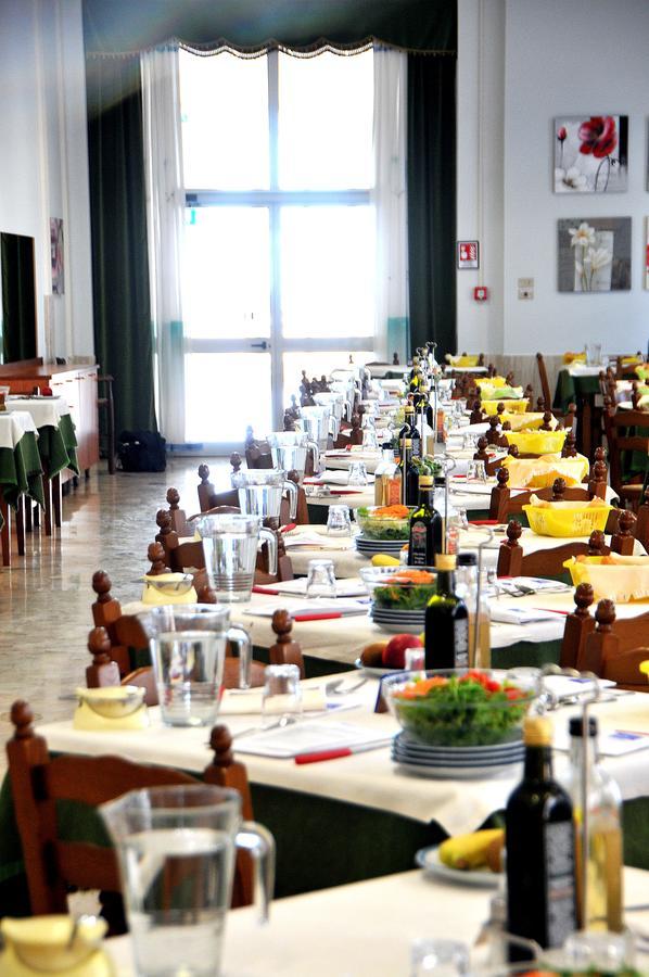 Casa Marina Bruno E Paola Mari 호텔 카오를레 외부 사진