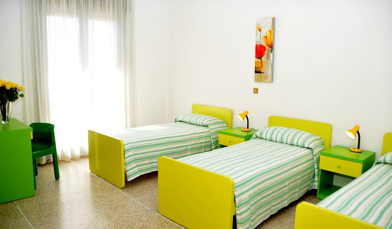 Casa Marina Bruno E Paola Mari 호텔 카오를레 외부 사진